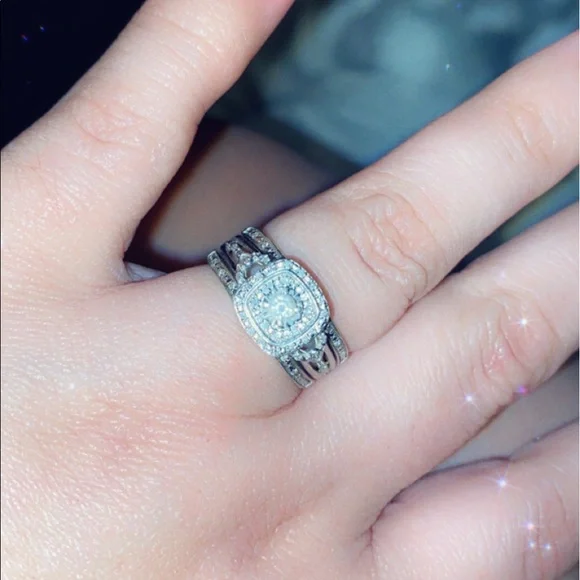 1/4 CT Diamond Sterling Silver Wedding Set - Picture 2 of 4